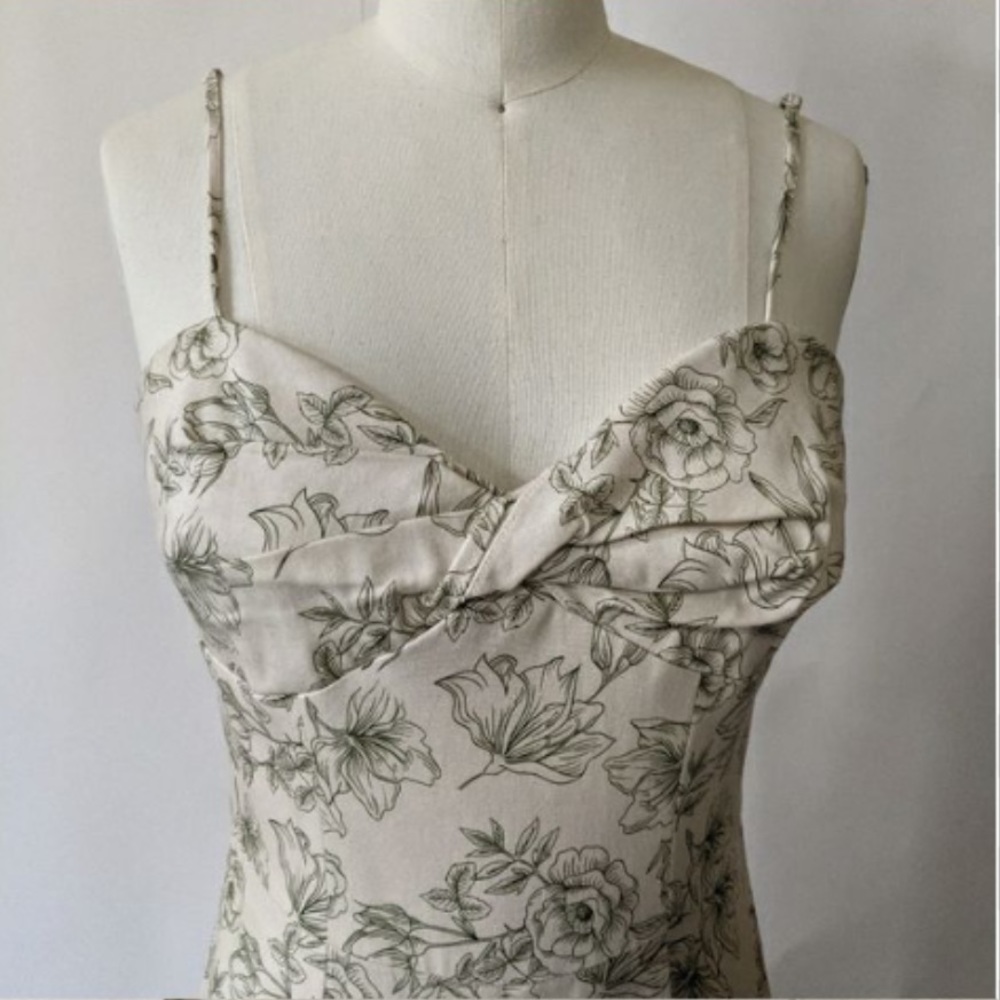NEW Gianni Bini Jumpsuit ankle cropped